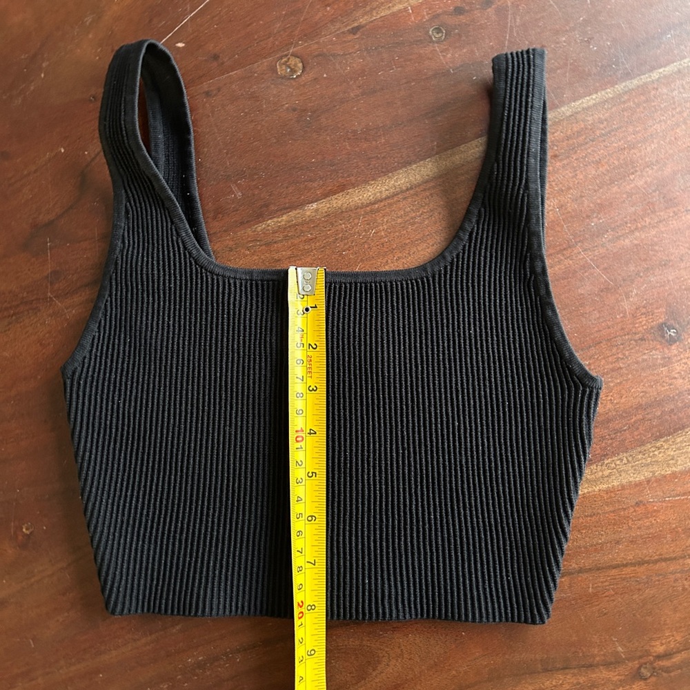 Aritzia Babaton Sculpt Knit Squareneck Cropped Tank Top • size small - Picture 11 of 12